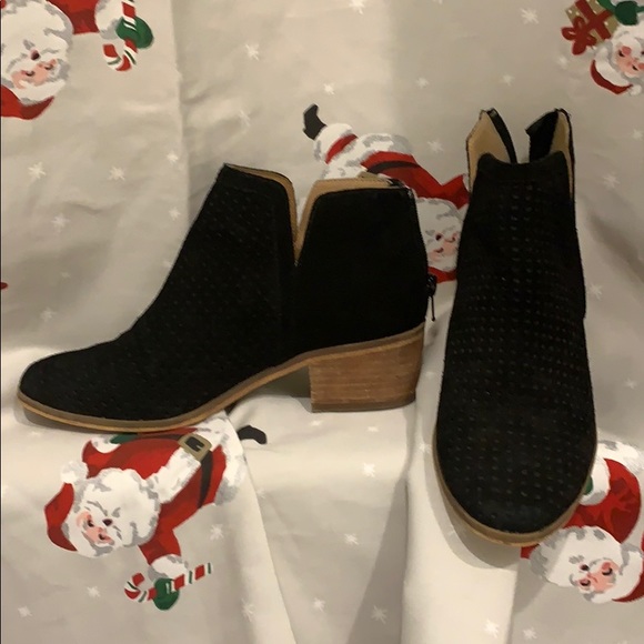 GENUINE LEATHER ANKLE BOOTS - Picture 2 of 7